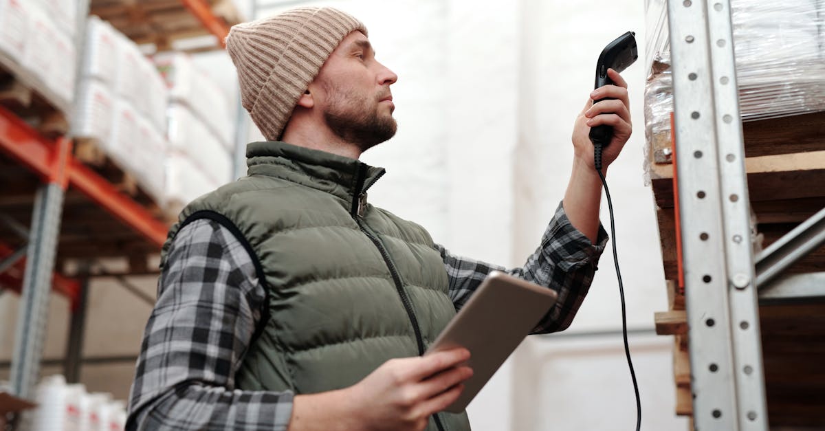 découvrez tout ce qu'il faut savoir sur l'assurance cargo : protégez vos marchandises lors de leur transport international, maîtrisez les risques et assurez une tranquillité d'esprit pour votre entreprise.