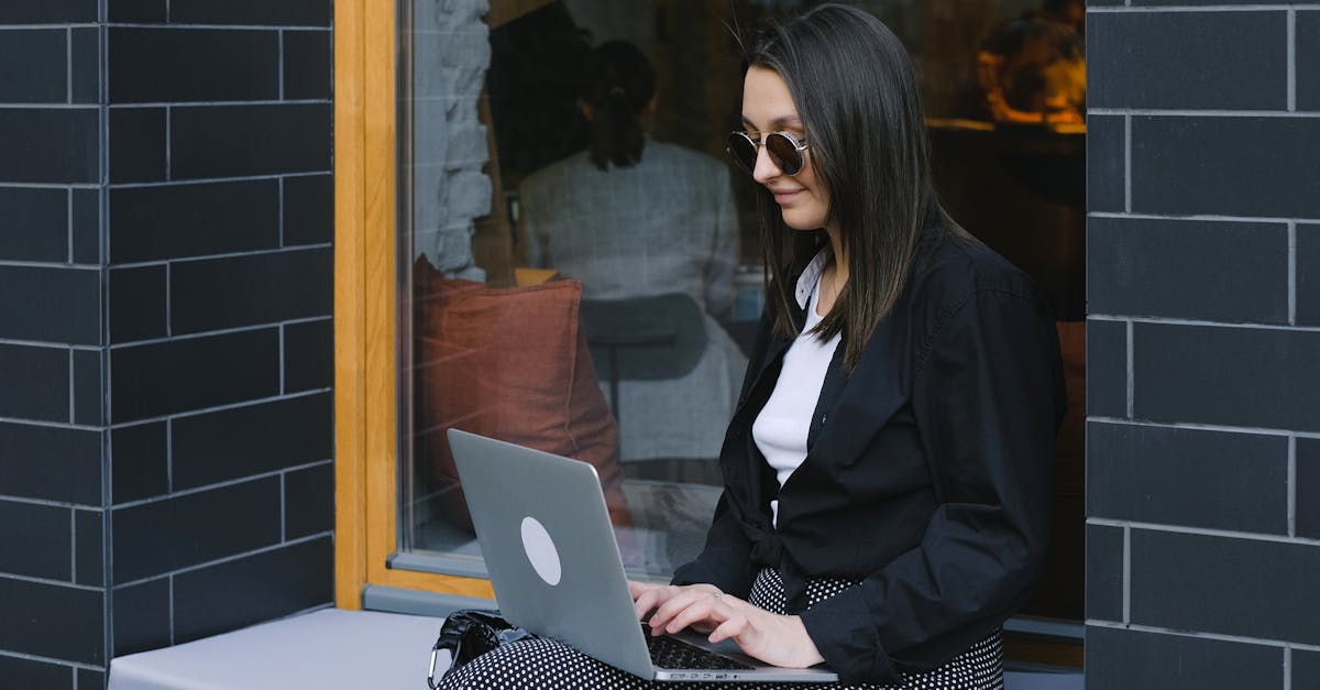 découvrez tout ce qu'il faut savoir sur le statut d'auto-entrepreneur en france : avantages, démarches administratives, fiscalité, et conseils pour réussir votre activité. développez votre projet avec les bonnes pratiques et rejoignez la communauté des entrepreneurs autonomes.