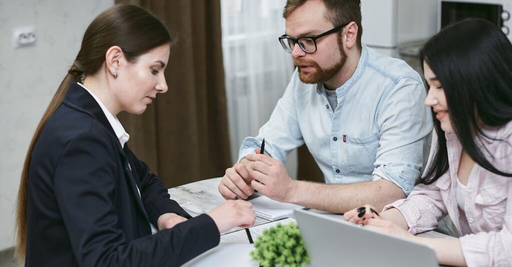 découvrez notre assurance multirisques professionnelle qui protège votre entreprise contre divers risques. bénéficiez d'une couverture complète et adaptée à vos besoins spécifiques pour garantir la sécurité de vos actifs et la continuité de vos activités.