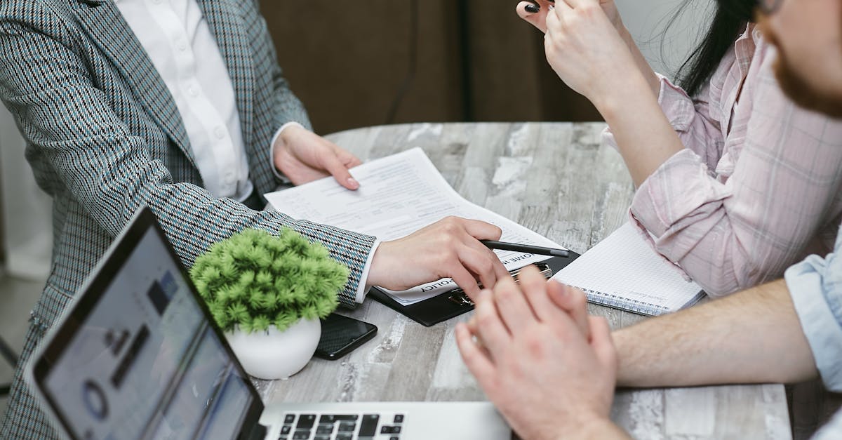 découvrez des solutions d'assurance professionnelles adaptées à vos besoins, garantissant votre tranquillité d'esprit et la protection de votre entreprise. protégez-vous efficacement avec nos offres sur mesure.