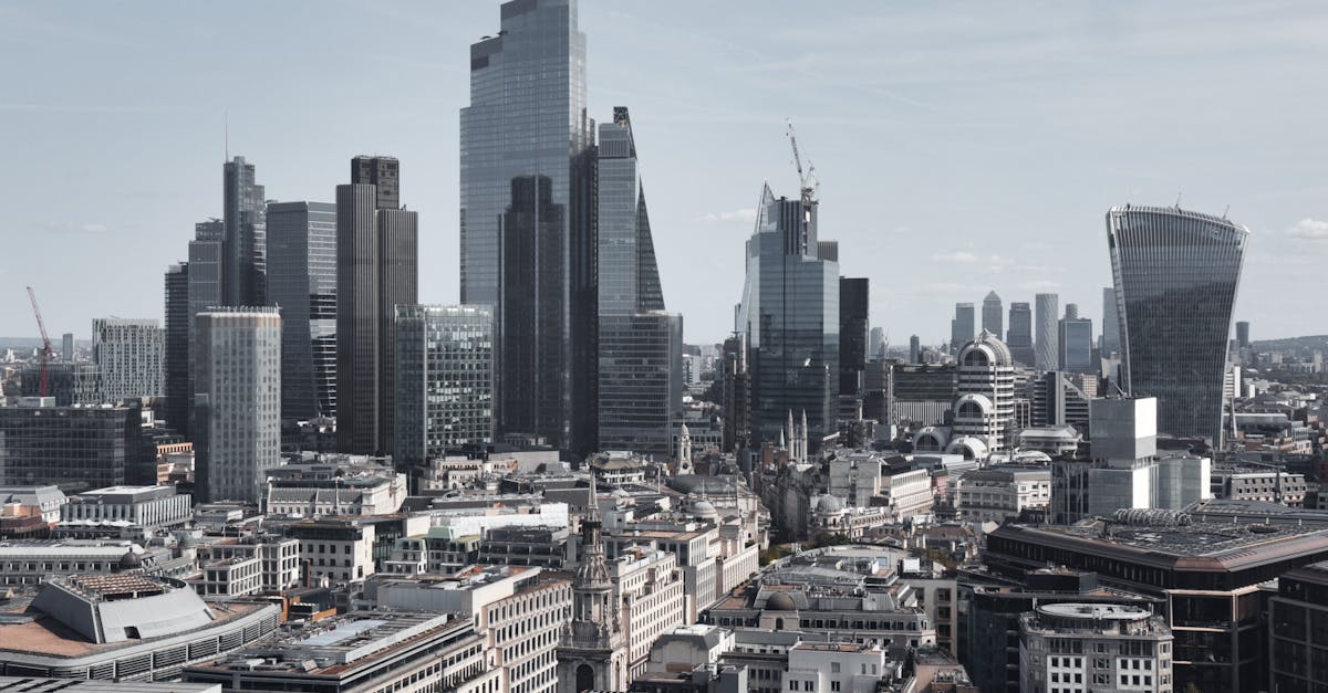 découvrez tout ce que vous devez savoir sur les tarifs d'assurance : comparez les offres, trouvez les meilleures options et économisez sur vos primes d'assurance. obtenez des conseils pour comprendre les facteurs qui influencent les taux et choisissez la couverture qui vous convient.
